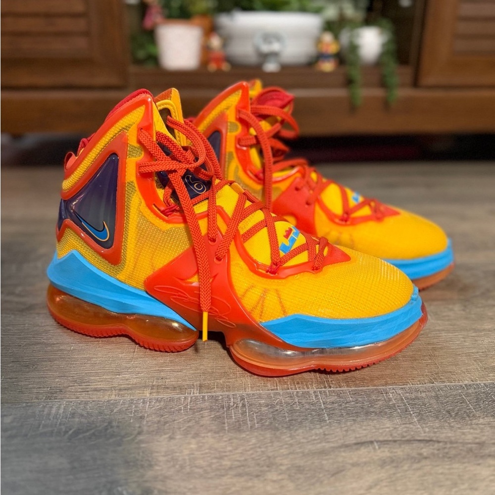 Nike x LeBron James